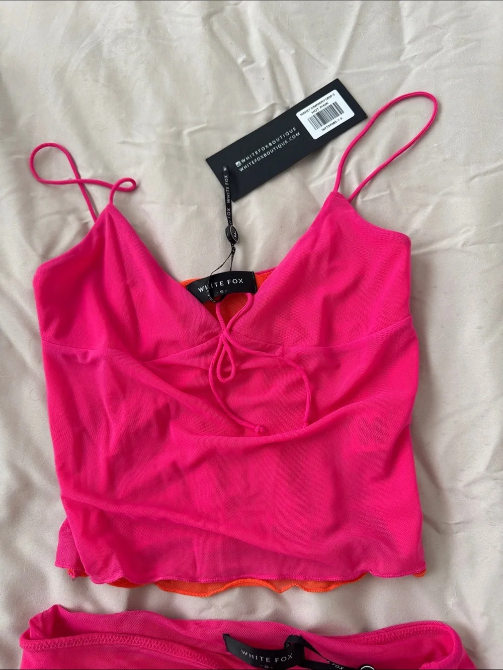 White fox Pink Mesh Mini Skirt - Hot Pink - Picture 4 of 5